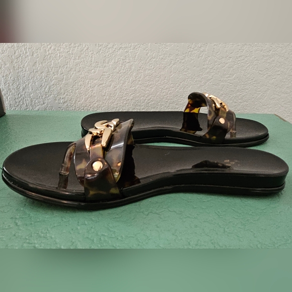 Vince Camuto Evolet Tortoise Black Jelly Sandals 6 Gold Chain Slide - Picture 5 of 11